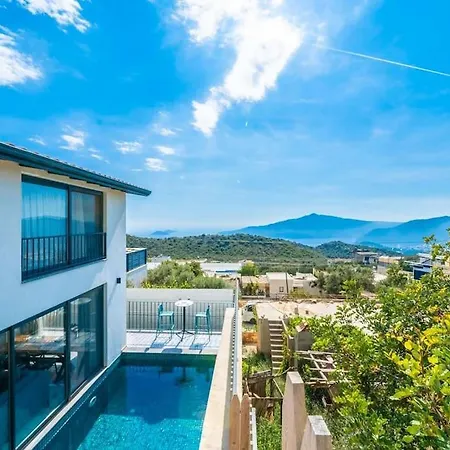 Hotel Kalkanda Korunakli Tatil Villasi Kalkan